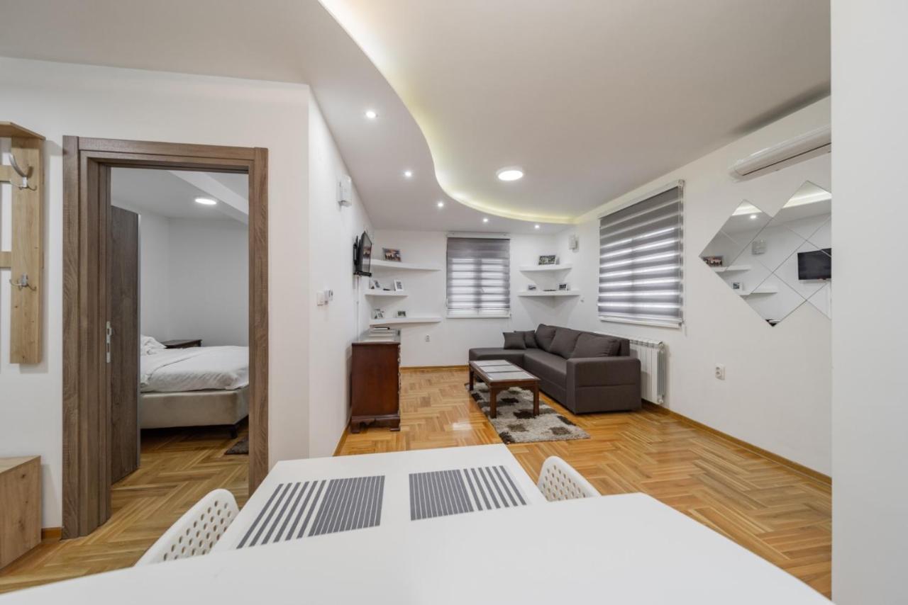 Ferienwohnung Port 1 Belgrad Exterior foto