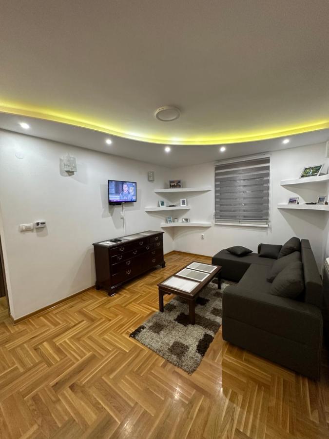Ferienwohnung Port 1 Belgrad Exterior foto